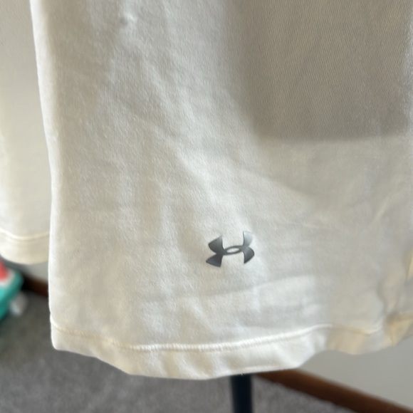 Light weight top - Picture 3 of 5